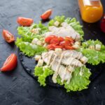 Салат ЦЕЗАРЬ с курицей